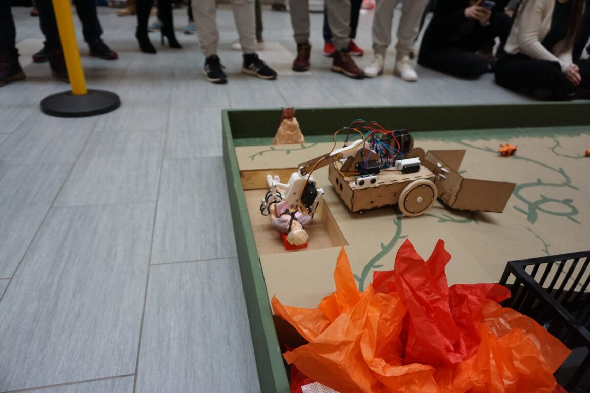 Semi-Autonomous Robot Design image 1